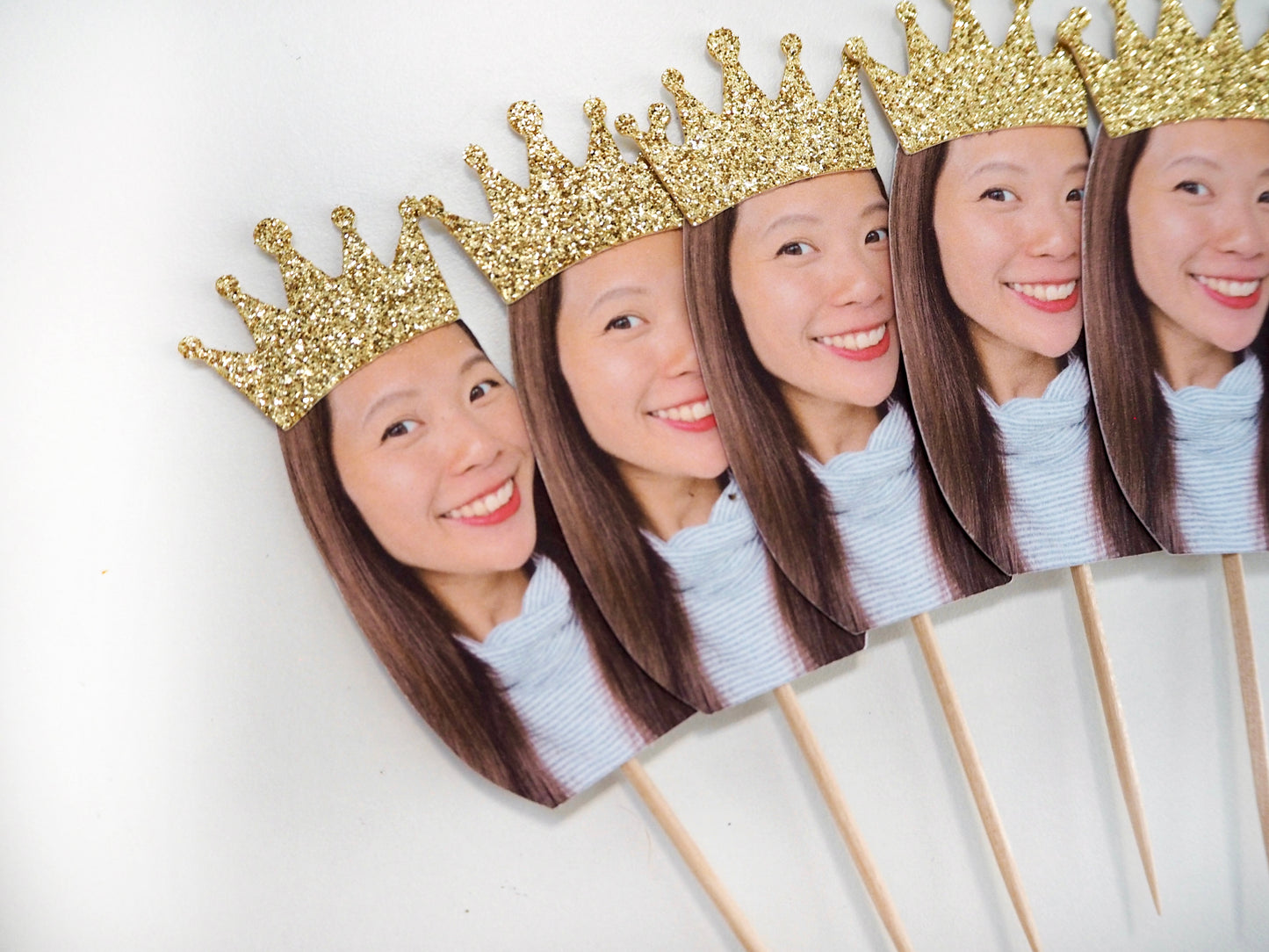 Personalised Face Cupcake Topper - Gold Rounded Crown